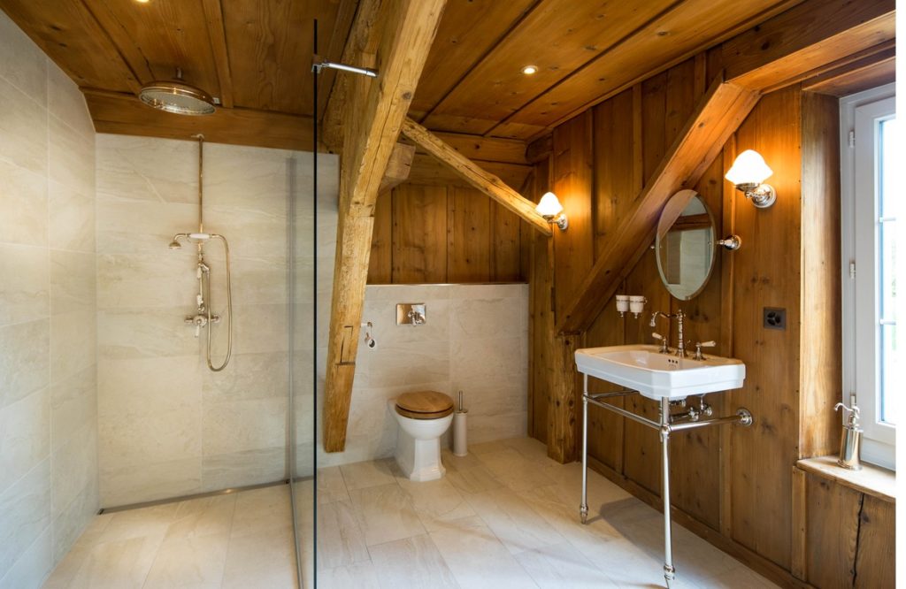 Badezimmer im Landhausstil – TRADITIONAL BATHROOMS