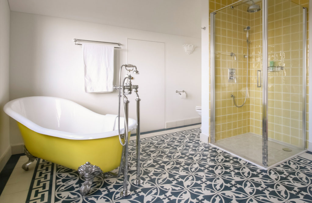 Badezimmer im Vintage Stil – TRADITIONAL BATHROOMS