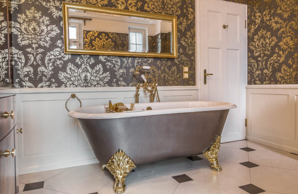 Nostalgiebad - individuell gestaltet - TRADITIONAL BATHROOMS
