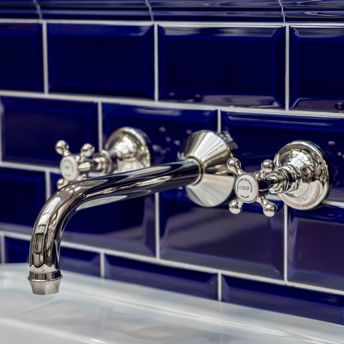 Vintage Waschtisch Mischbatterie – TRADITIONAL BATHROOMS