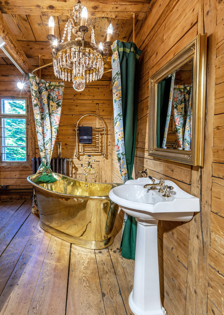 Badezimmer im Luxus Chalet
